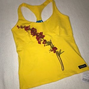 Mak Attack Active Tank